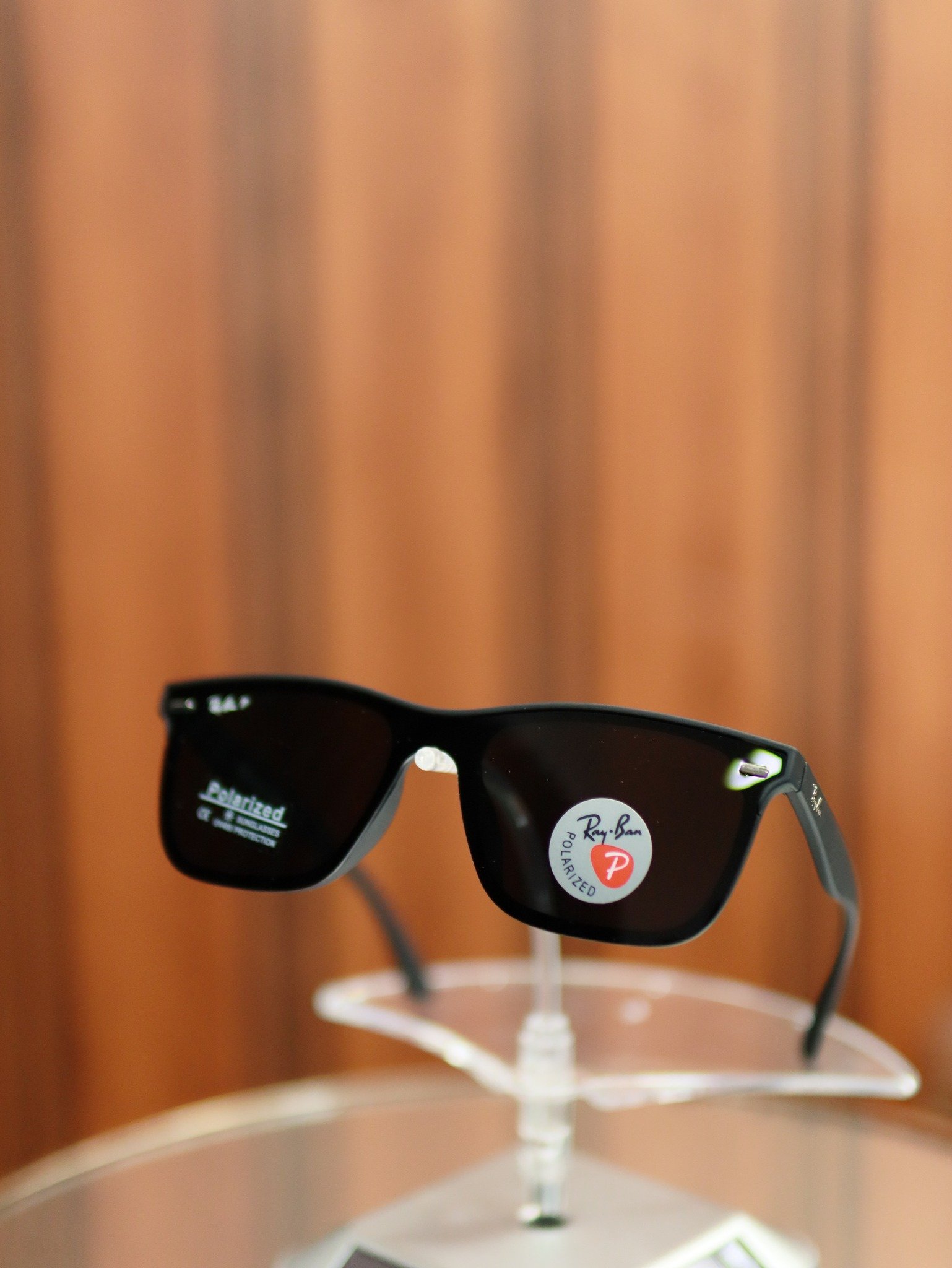 RAYBAN POLARIZES SUNGLASS (1)